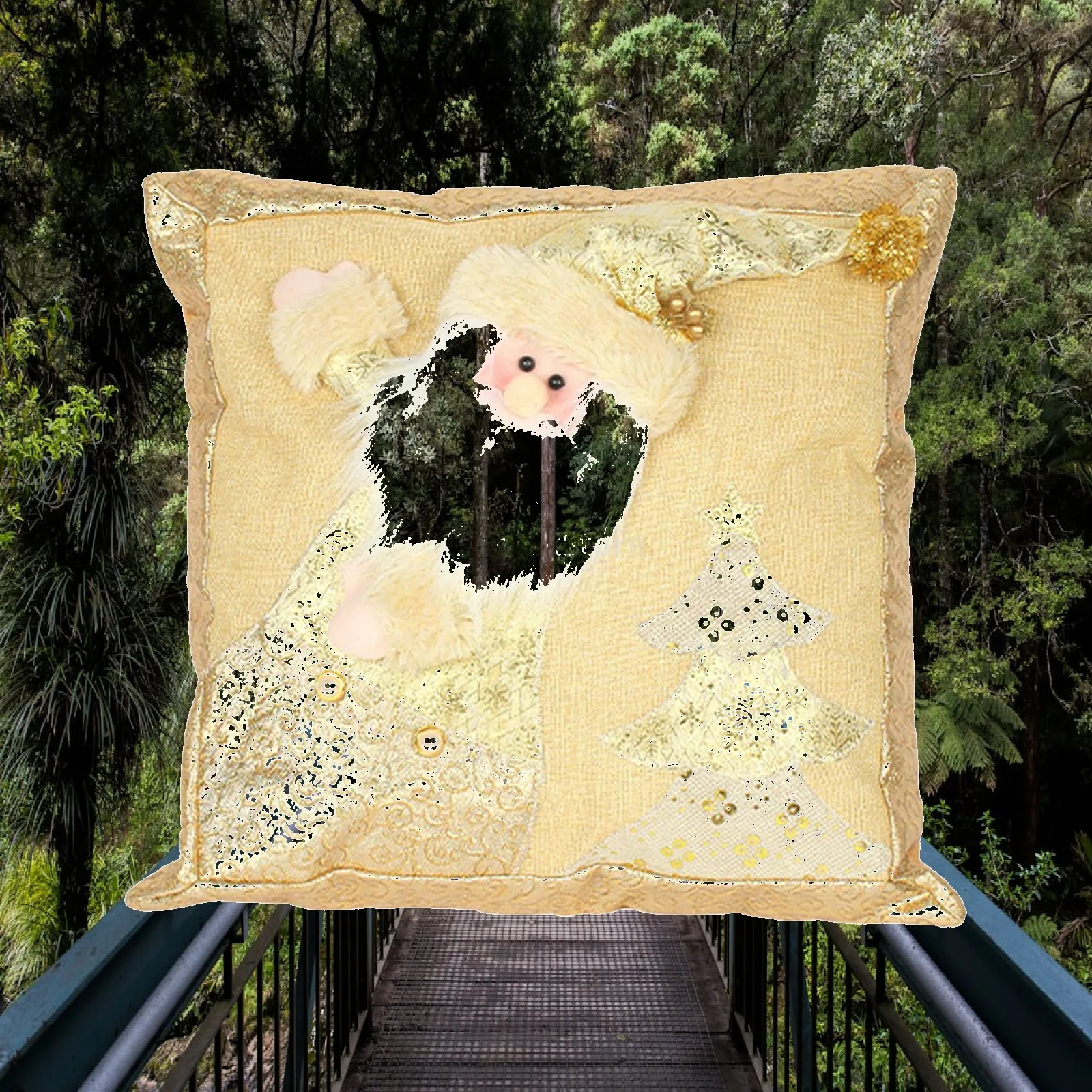 

Winter Christmas snowman Shaped Pillow wearing A Scarf Seasonal Cushion Square Cartoon Cushion Snowflake Pillow for sofa