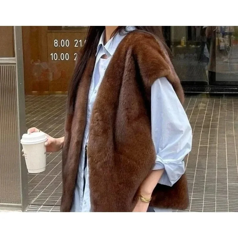 2025 가을 신상 수입 모피 코트 여성 빈티지 와이드 숄더 밍크 조끼