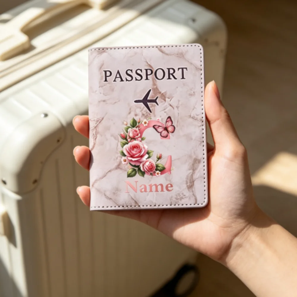 Travel Accessories Tech - ซองใส่พาสปอร์ตแบบกำหนดเองได้ พร้อมลายดอกไม้และชื่อส่วนตัว ของขวัญสำหรับการเดินทาง ธุรกิจ หรืองานแต่งงาน