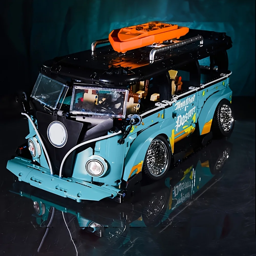 Der Bausteinkind verwandelt sich in ein niedrig geschlungenes Campingwagen, schwer zu montierendes Geschenkspielzeugmodell