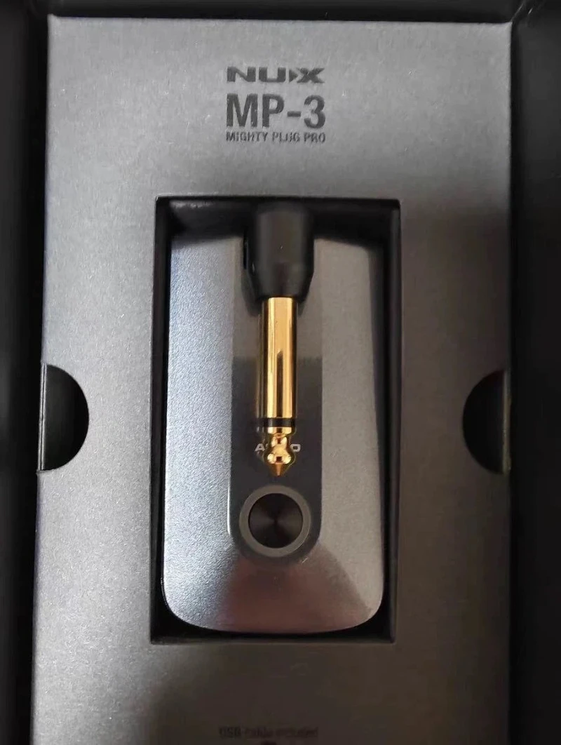 Original new  MP-3 Mighty Plug Pro Guitar and Bass Amp Modeling Earphone Amplug