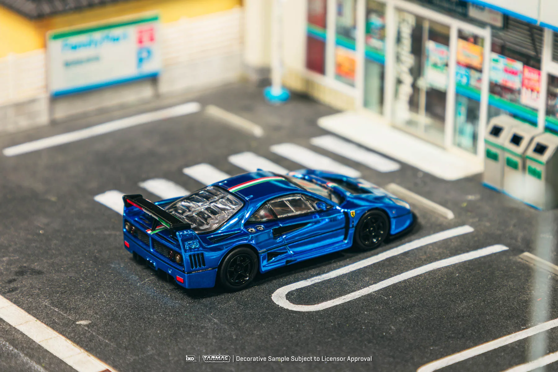 予約注文：タラックワークス-tw-1-64-f40-lm-クロームブルー-ダイキャストモデルカー