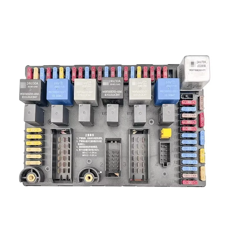 

Genuine Main Fuse Box Assembly/Relay Terminal Box for Sinotruk Howo T7H/Haohan/SITRAK C7H | Part No.: WG9716582301