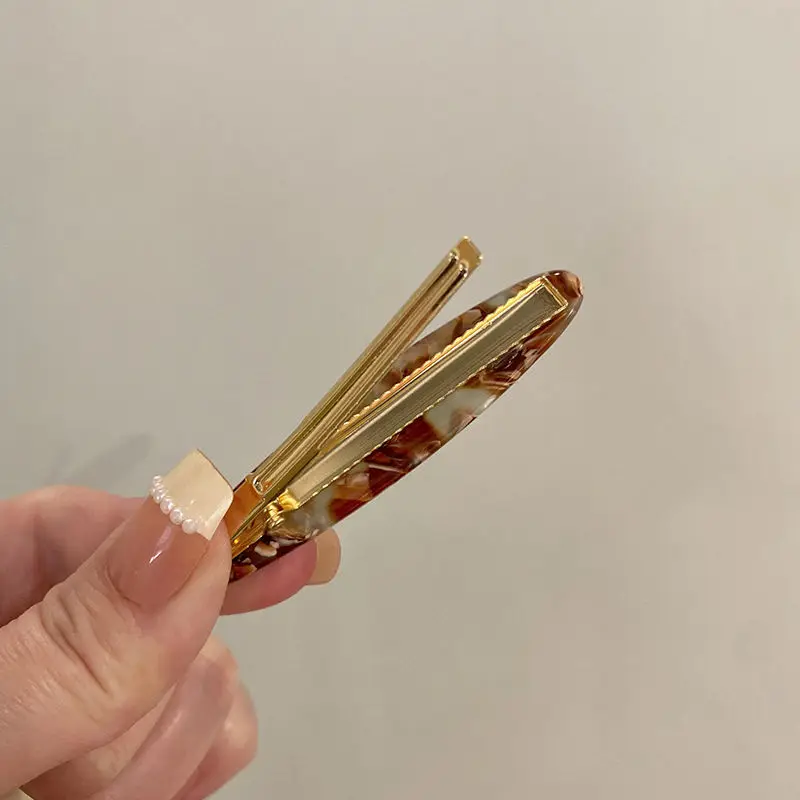 2-pack Simple Hair Clips for Women, Acetate Tortoise Shell Colored Side Clips, Oval Duckbill Clips for Women Hair Accessories