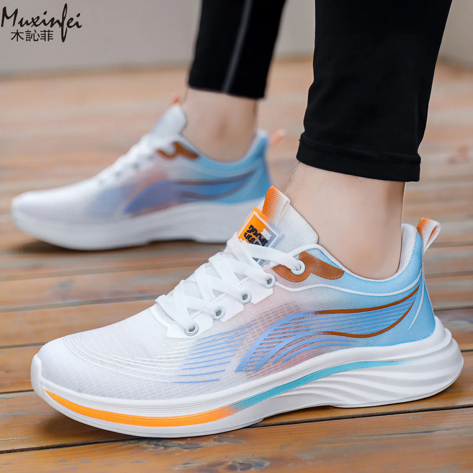 

Амортизирующие спортивные кроссовки: легкие, удобные, нескользящие, подходят для студентов, для бега, повседневные, универсальные мужские кроссовки.