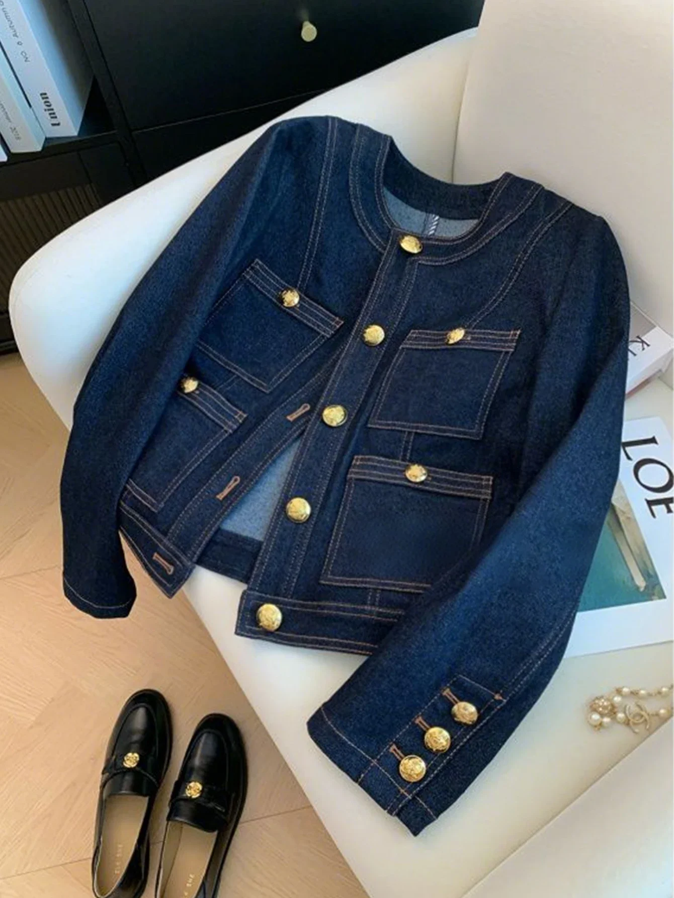

Autumn New Women Jackets Elegant Plain Button Long Sleeve Round Neck Regular Fit Female Dating Jackets