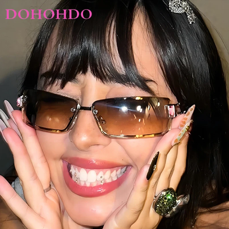 

Y2K Luxury Small Frame Ornamental Alloy Personality Punk Sun Glasses New Fashion Outdoor Driving Travel Sunglasses Unisex UV400