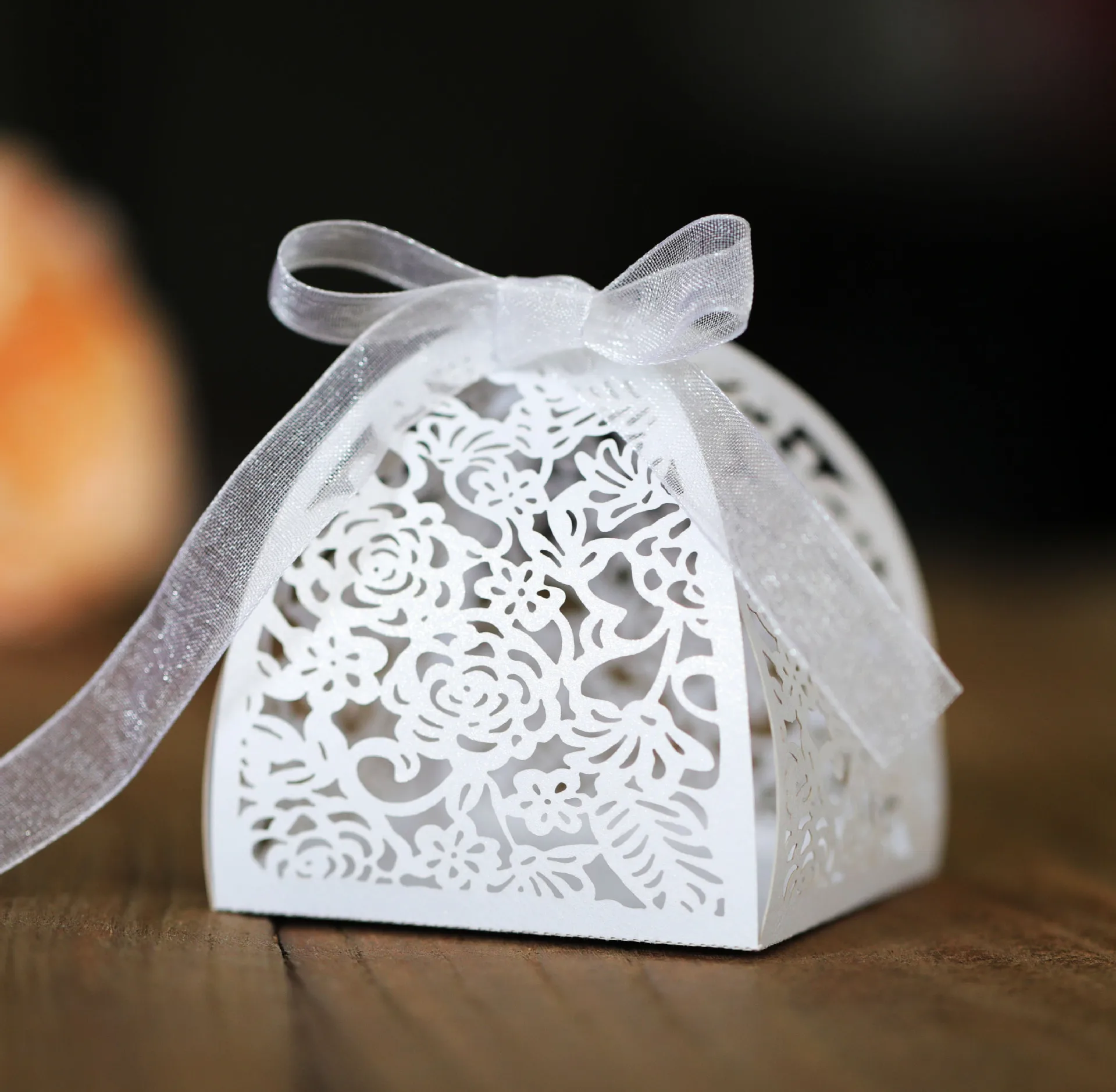 25/50/100 Stück Laser Hollow Cut Hochzeit Süßigkeiten Boxen mit Dankeschön Tag Valentinstag Geschenk Schokolade Verpackung Box Party Gefälligkeiten – Detail 2