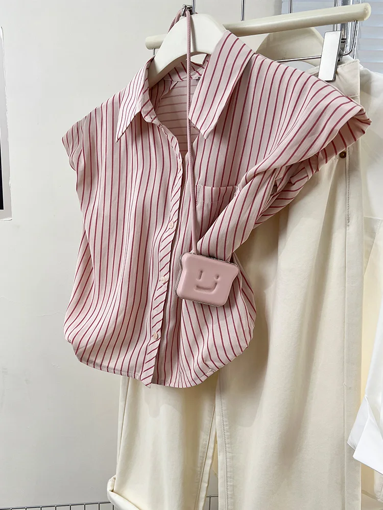 Summer 2024 New Women Striped Shirts Fashion Niche Design Short Sleeves Lapel Blouses Temperament Casual Top