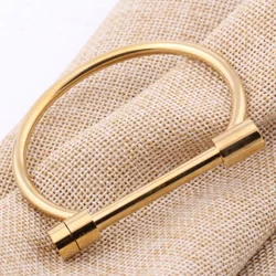 European and American Fashion Smooth Horseshoe Bracelet for Women High-end Design Stainless Steel Jewelry Daily Versatile
