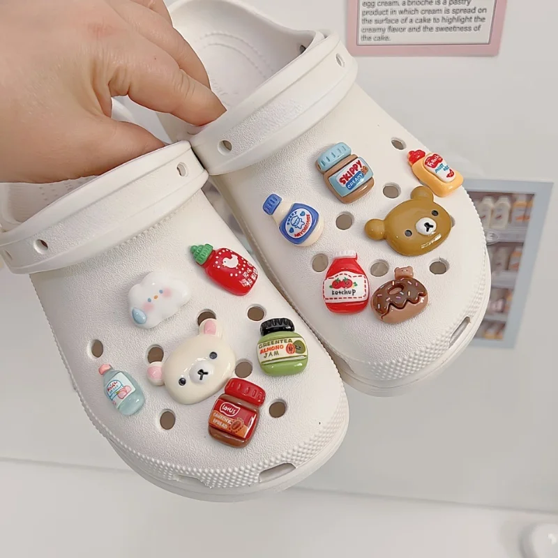 

New Cute Shoe decorations for sandals Detachable Sandals Garden Shoe Charms Sandal DIY Accessories Party Gift