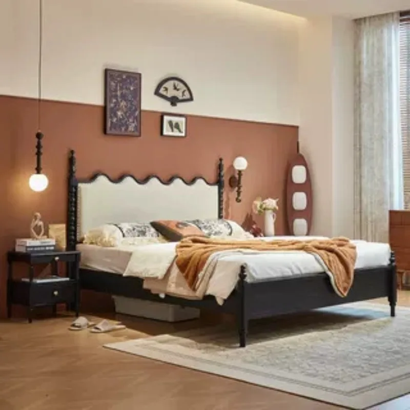 Hakka carpenter French retro ripple bed solid wood bed medieval double 1.8 meters master bedroom high box storage soft bag bed
