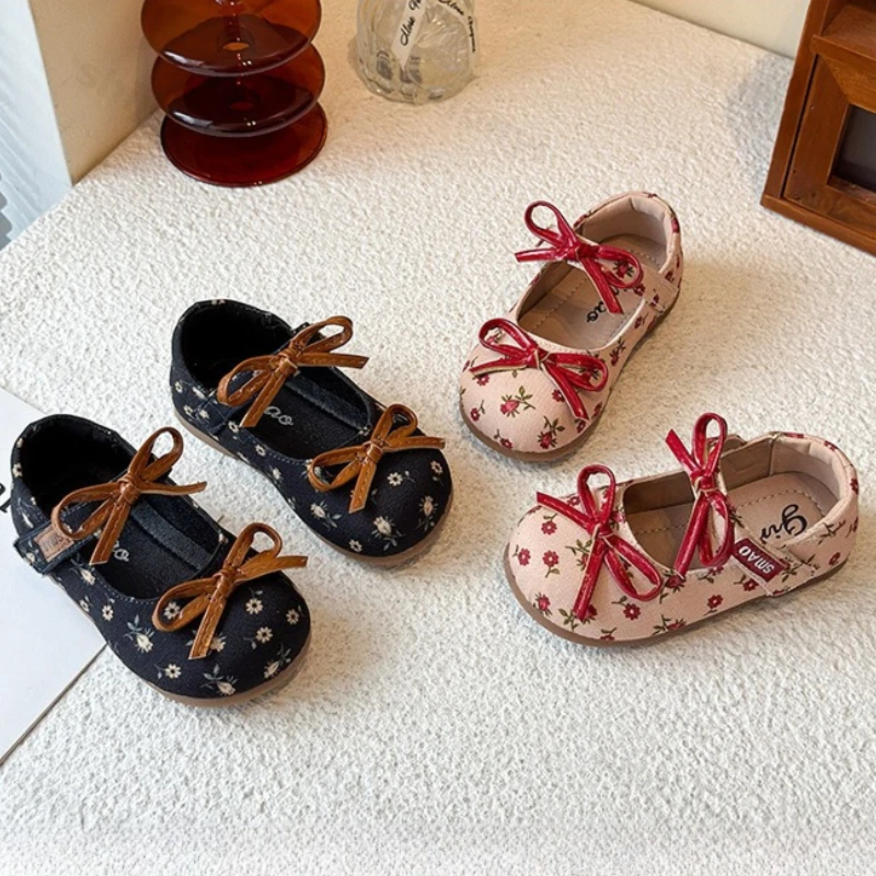 

Girls' Print Bow Design Shallow Mouth Casual Princess Shoes 2025 Autumn Childrens' Soft Soled Comfortable Versatile Single Shoes
