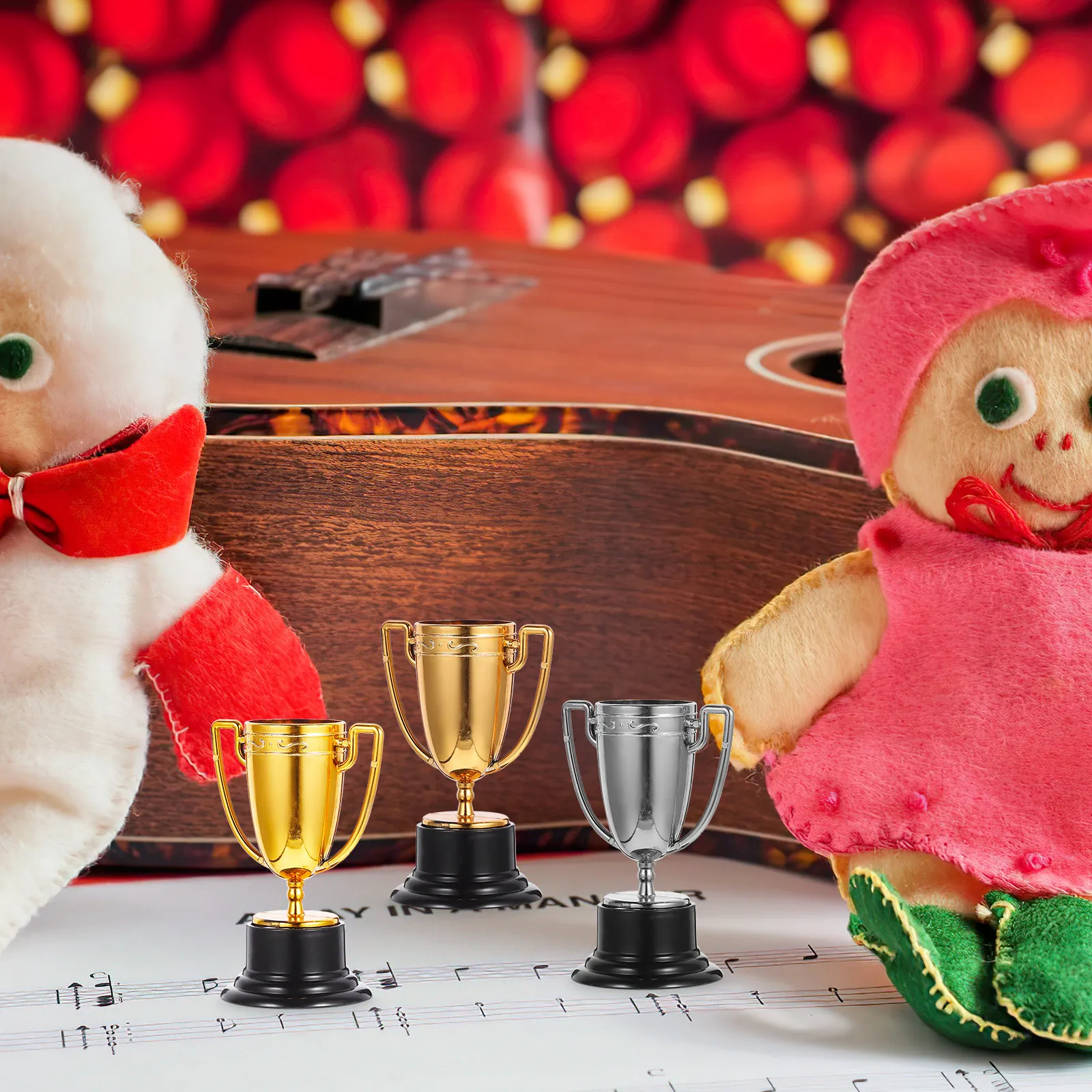 3Pcs Plastic Trophy Prop Award Prize Decoration Competition Reward Kindergarten Party Favor Small Trophy Trophies