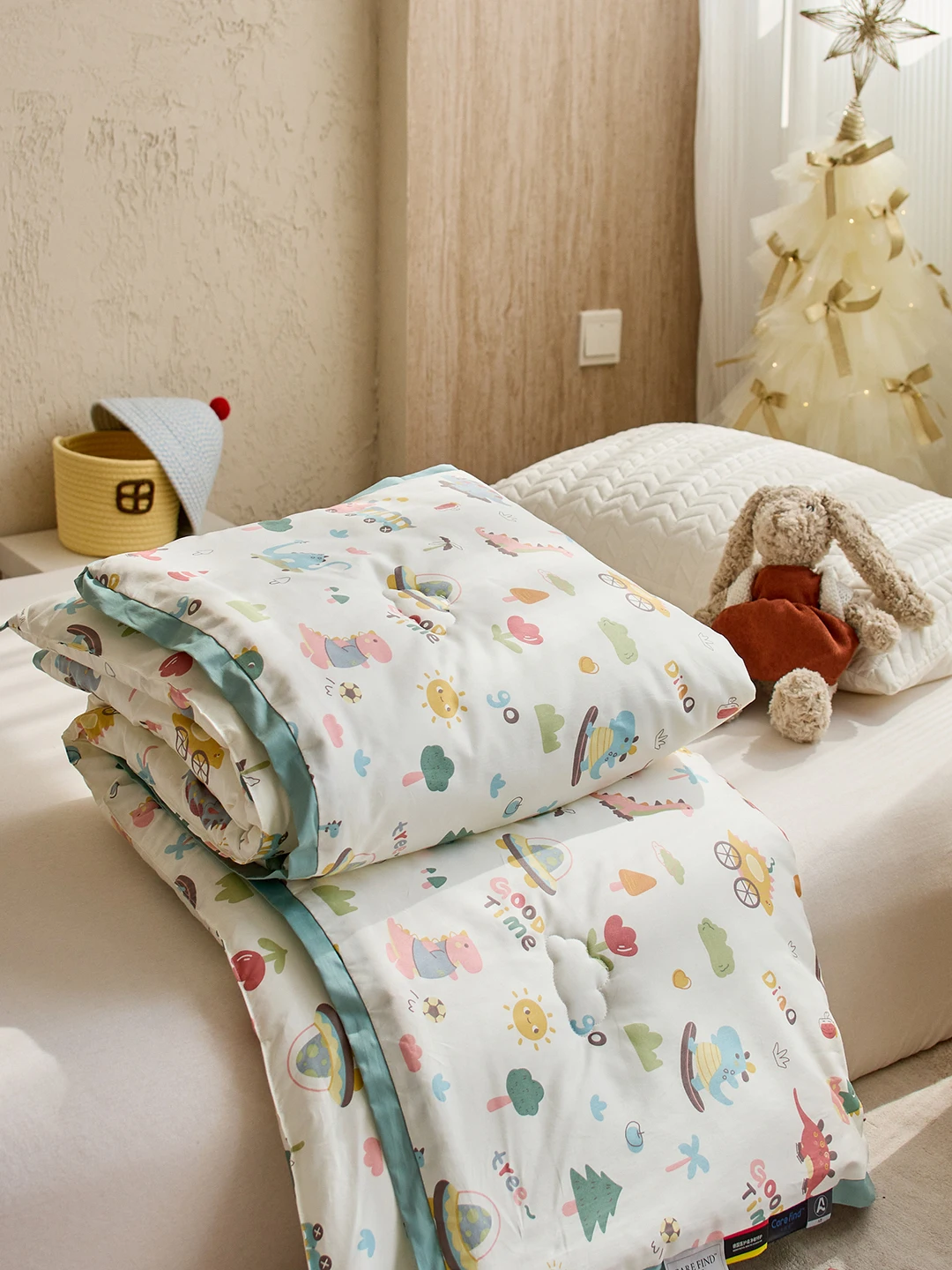 

Одеяло для одного человека из чистого хлопка класса А, с длинноволокнистым хлопком 60-го класса плотности, с мультяшным рисунком, машинная стирка, интегрированная подкладка.