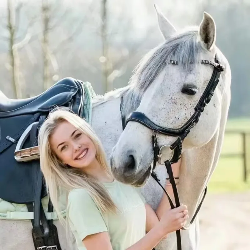 

Horse Racing Equipment Hobby Boot Rug Halter Brush Blanket Tack Other Care Product Accessory Rabbit Bird Hen Cage Feeder Harness
