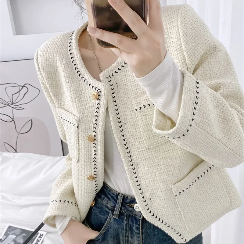 

French Round Neck Fragrance Short Jacket Women 2024 Autumn Fashion Tweed Casual Loose Basic Beige Lady Long-sleeved Coat