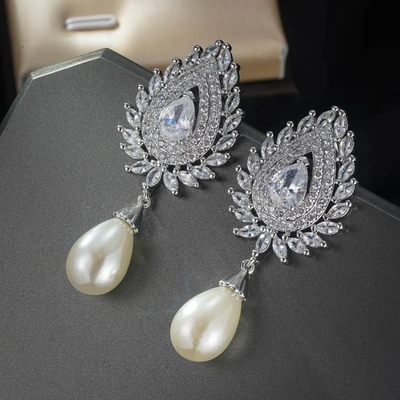 Luxury Temperament Women\'s Imitation Pearl Earrings Full Paved Bling White CZ Stone New Fashion Wedding Jewelry Birthday Gifts