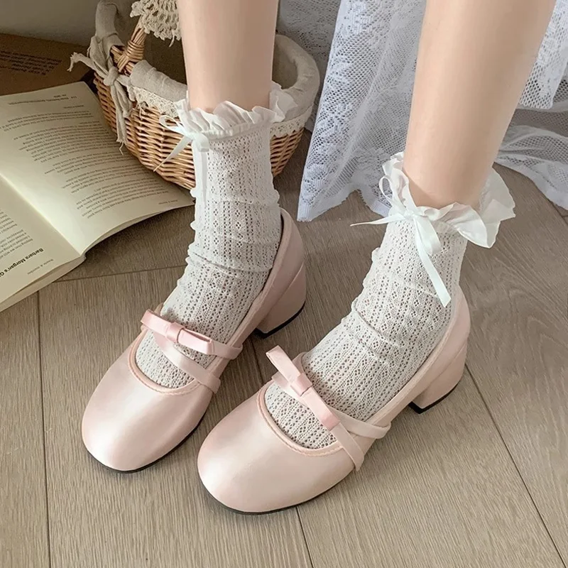 Nieuwe Vrouwen Hakken Glanzend Satijn Ballet Dunne Schoenen Zoete Ronde Neus Ondiepe Strik Lint Mary Jane Roze Hakken Meisjes Mooie Lolita Schoenen