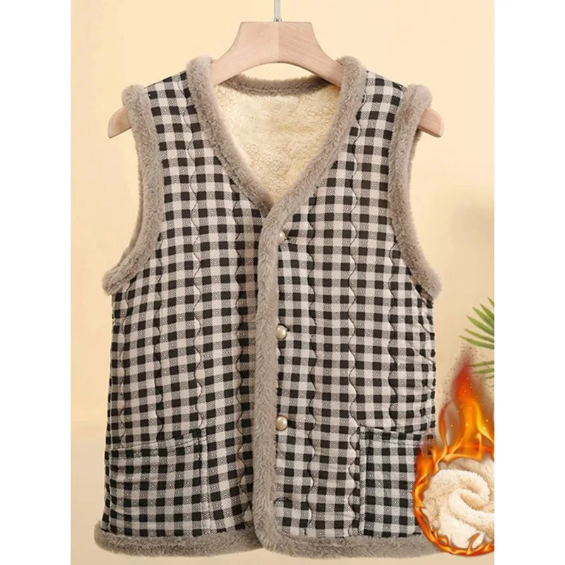 Vest Women Autumn and Winter Fleece-lined Thickened Small Waistcoat Mother Close-Fitting Inner Wear Slim fit Vest Middle-Aged...