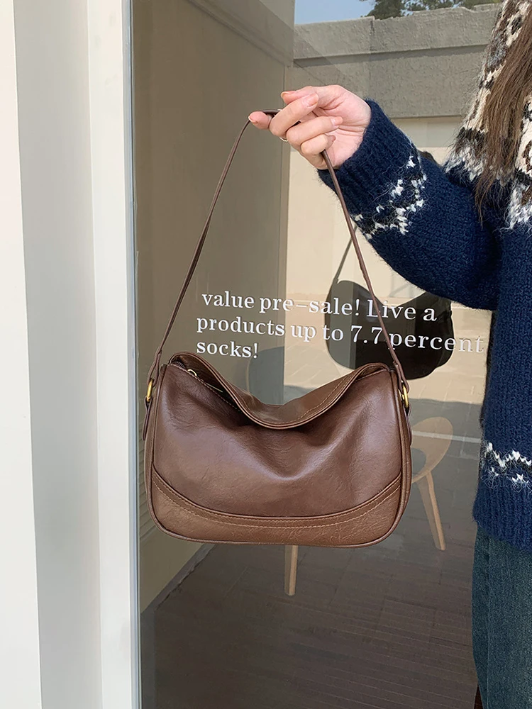 

2025 New Autumn/Winter Retro Bag Fashion Leisure Shoulder Bag, Underarm Bag Business Women's Daily Commuter Women's Bag