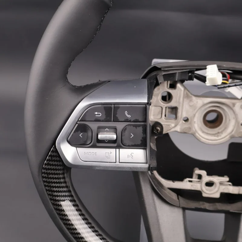 For Toyota models, universal modified steering wheel, carbon fiber pattern genuine leather multifunctional