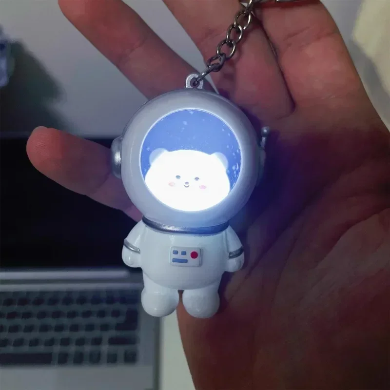 Creative Cartoon Starry Cat Bear Night Light Astronaut Keychain Lovers Light Up LED Keyring Package Pendant Small New Year Gift