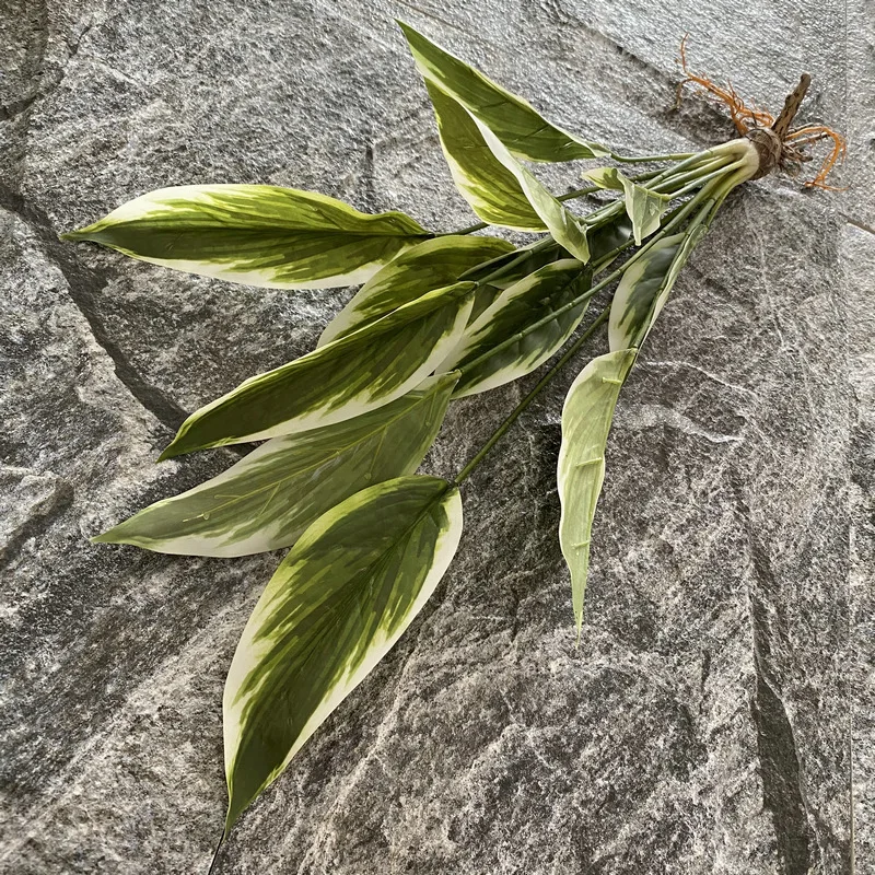 

Artificial Green Plants Plastic Plantain Leaf with Root Fake Flower Potted Home Living Room Decoration Simulation Plant No Pot