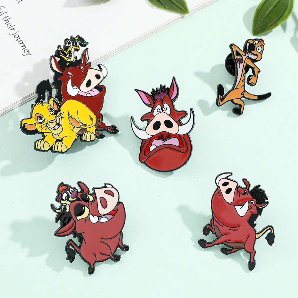 Cartoon-Löwen-Broschen aus Metall, niedliche Anstecknadeln für Jeansjacken, Rucksäcke, Hüte, Kleidungsdekoration, Hakuna Matata Schmuckgeschenk für Fans – Detail 1