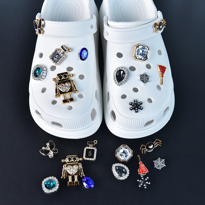 

11 PCS DIY Crocodile Shoe Accessories-Personalized Shoe Decorations-Glitter Shoe Decorations-Halloween Gifts for Girls, Women