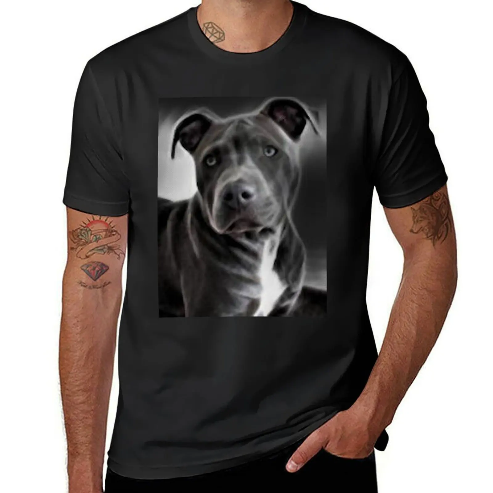 beautiful painting of an American Pit Bull Terrier for lovers of this gentle breed T-Shirt oversizeds tees designer t shirt men