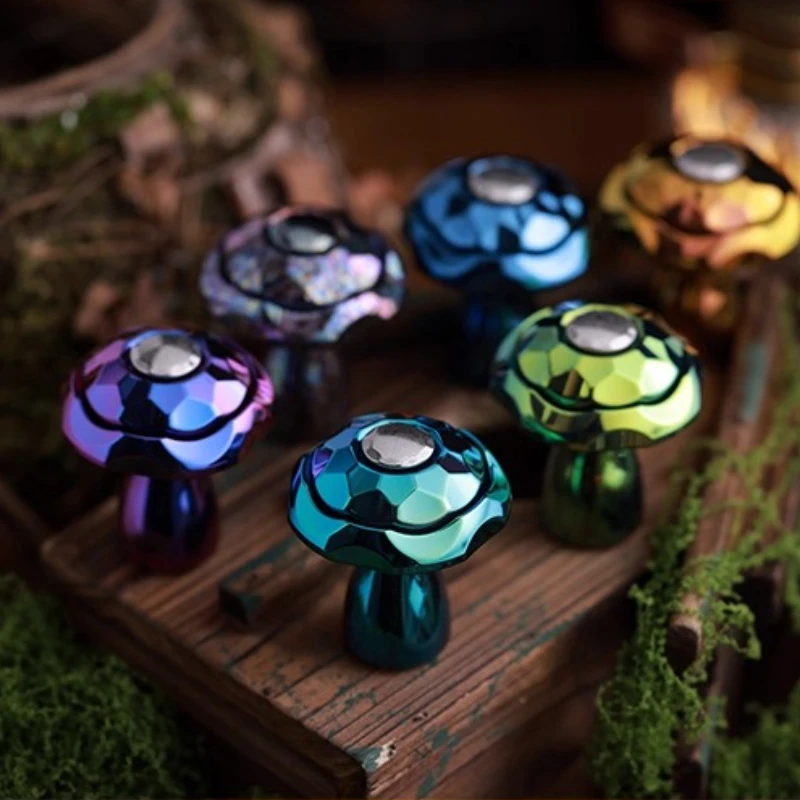 

ROGUE Poisonous Mushroom Linkage Tuning Fork Mechanical Rotor Black Technology Fingertip Gyroscope Decompression Toy