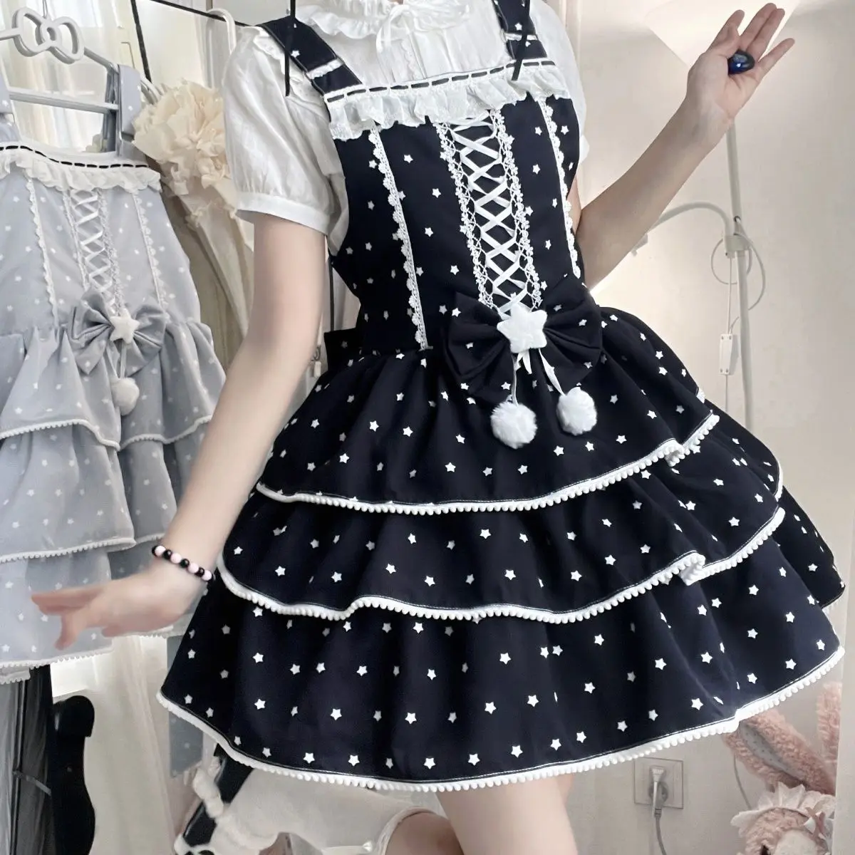 

Full [Star Sugar Milo] lolita original ancient Japanese cute three-segment strap skirt doll cake skirt women clothing