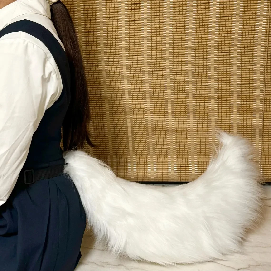 수제 모피 늑대 개 꼬리 소녀 플러시 코스프레 Fursuit 액세서리 여성용 가짜 모피 늑대 꼬리 로리타 동물 꼬리 할로윈