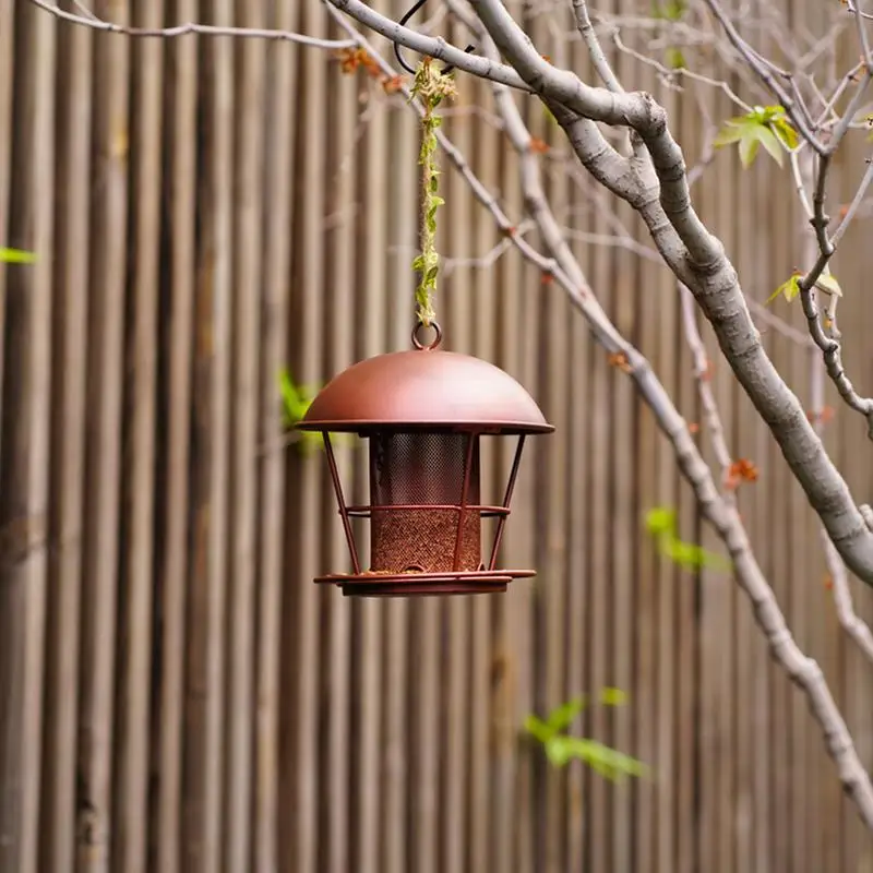 

Squirrel Proof Bird Feeders Wild Bird Feeder 4 Ports Round Roof Decoration For Outdoor Garden Lawn Backyard Balcony