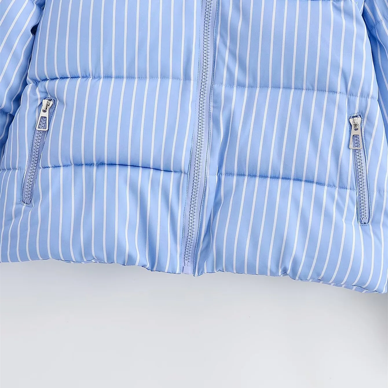 2025 شتاء جديد المرأة موضة عادية بسيطة فضفاضة متعددة الاستخدامات الأزرق والأبيض مخطط سترة قطن بأكمام طويلة #4