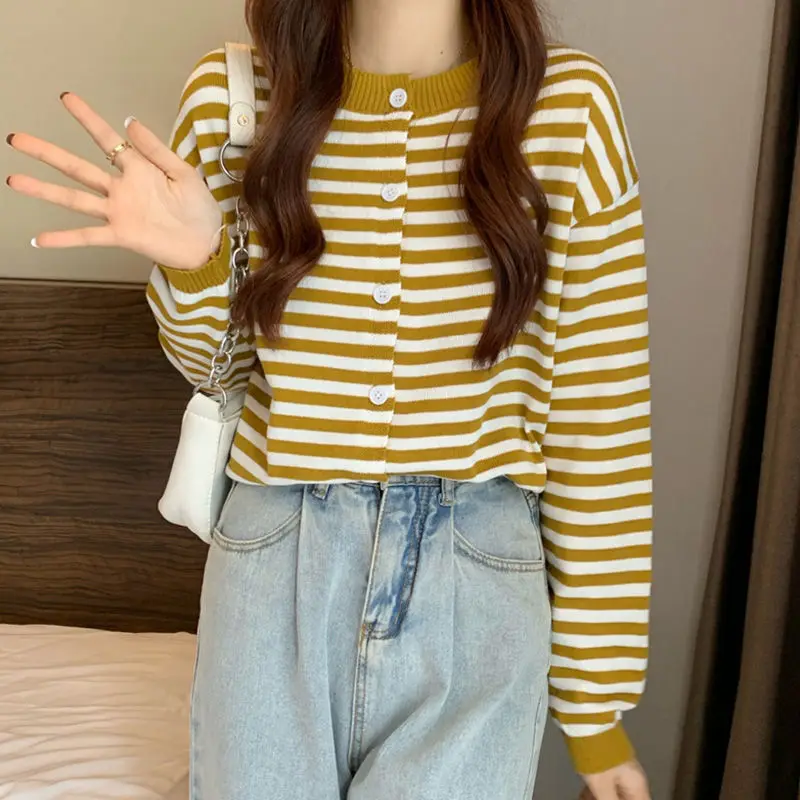 ربيع الخريف 2025 سترة فضفاضة طويلة Sve مستديرة Ne محبوكة مفتوحة سترة عادية متعددة الاستخدامات اللون بلو سترة Sli