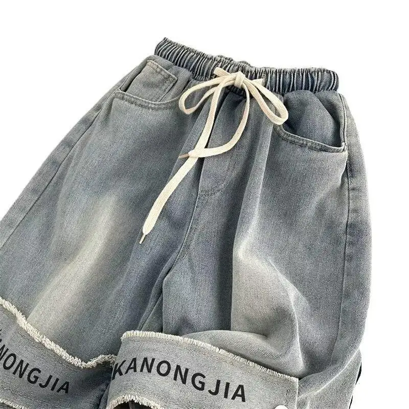 Celana Pendek Denim Biru Huruf Musim Panas Pria Celana Serut Serbaguna Fashion High Street Amerika Celana Panjang Pribadi Longgar Kasual