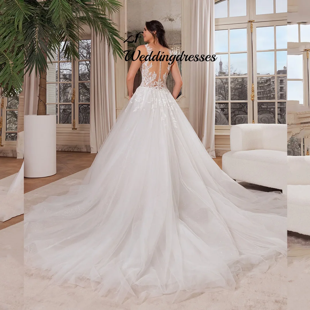 Maßgeschneiderte Applikationen Tüll Brautkleid V-Ausschnitt A-Linie ärmelloses glänzendes Brautkleid rückenfrei Illusion Vestidos de Novia