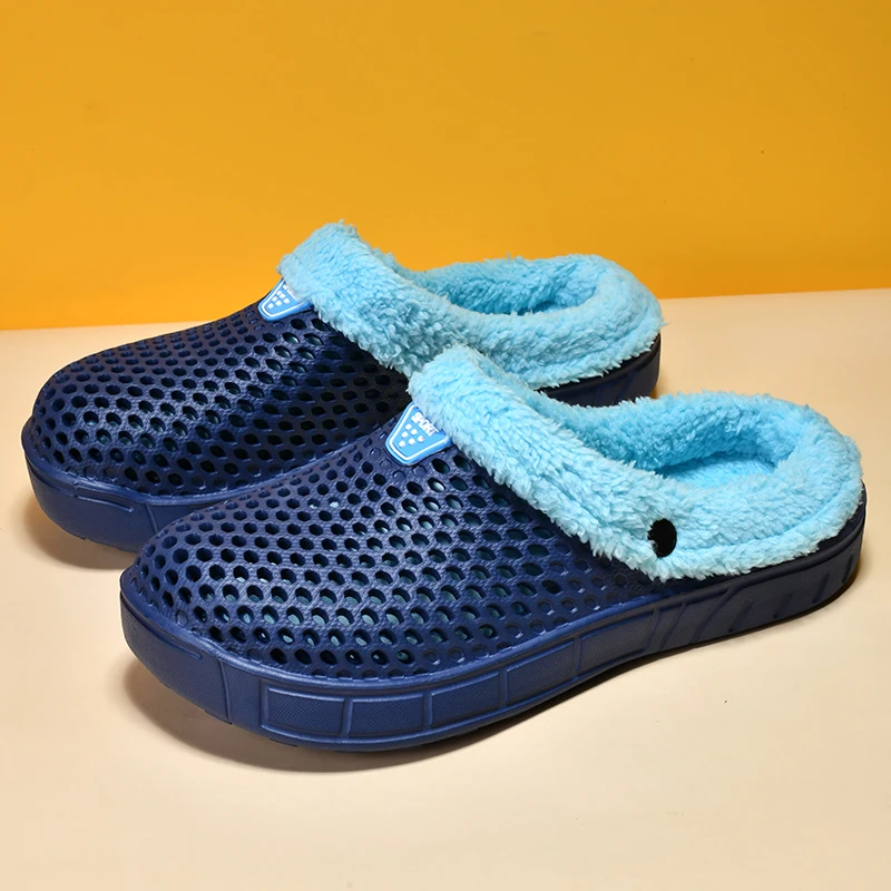 

Couple Style Men's and Women's Cotton Slippers Winter Warm Plus Velvet Thickened Clogs Mule Shoes