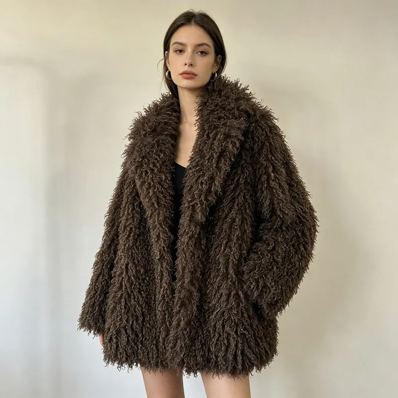 2026 Autumn Winter Female Clothing New Fashion Beach Wool Faux Fur Coat For Women Suit Collar Solid Fur Overcoat Female