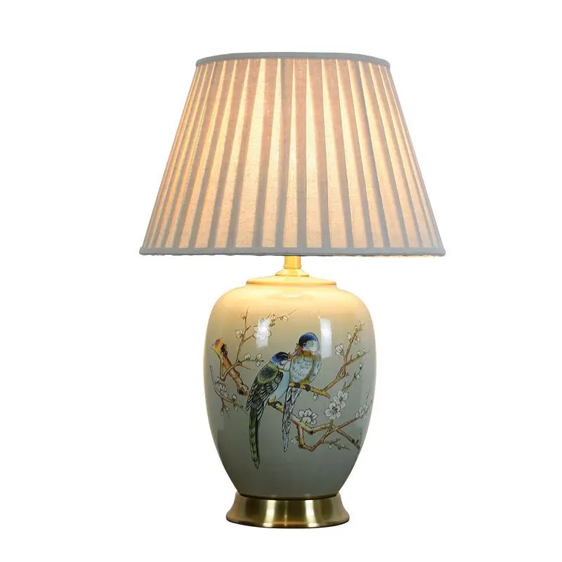 

Retro flower and bird ceramic desk lamp creative living room side few hotel simple desk lamp bedroom