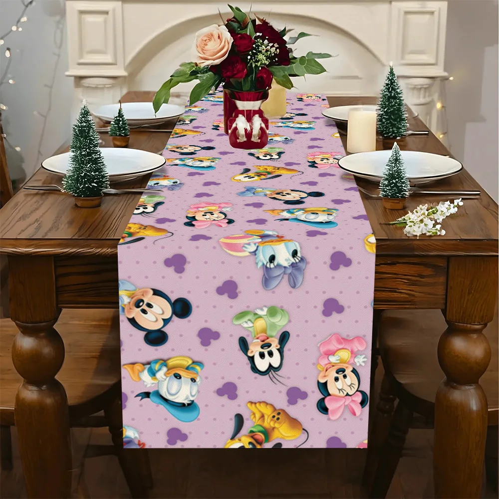 

1 Piece Disney Mickey Mouse Minnie Mouse Donald Duck Goofy Pluto Pattern Square Tablecloth, Suitable for Dining Tables, Family Gatherings, Home Decoration, Birthday Party Decoration
