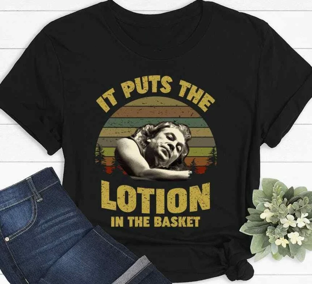 

It puts lotion in a basket Retro "The Silence of the Lambs" movie T-shirt Unisex pure cotton streetwear T-shirt vintage t shirt