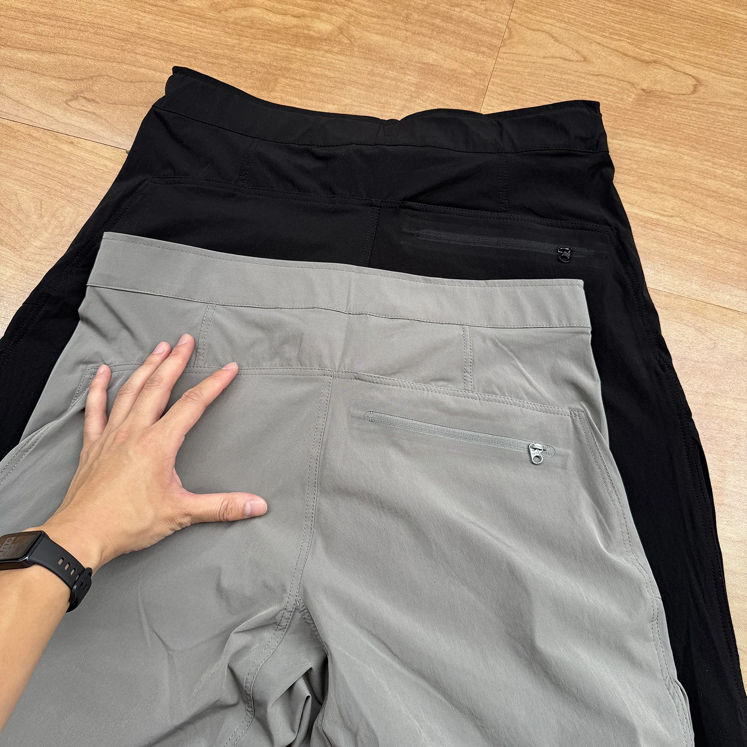 LIGHT WEIGHT Sweatpants Quick-drying Outdoor Vintage Waterproof Printed Loose Soft Shell Trousers Casual Long Pants Trousers Men - view 3