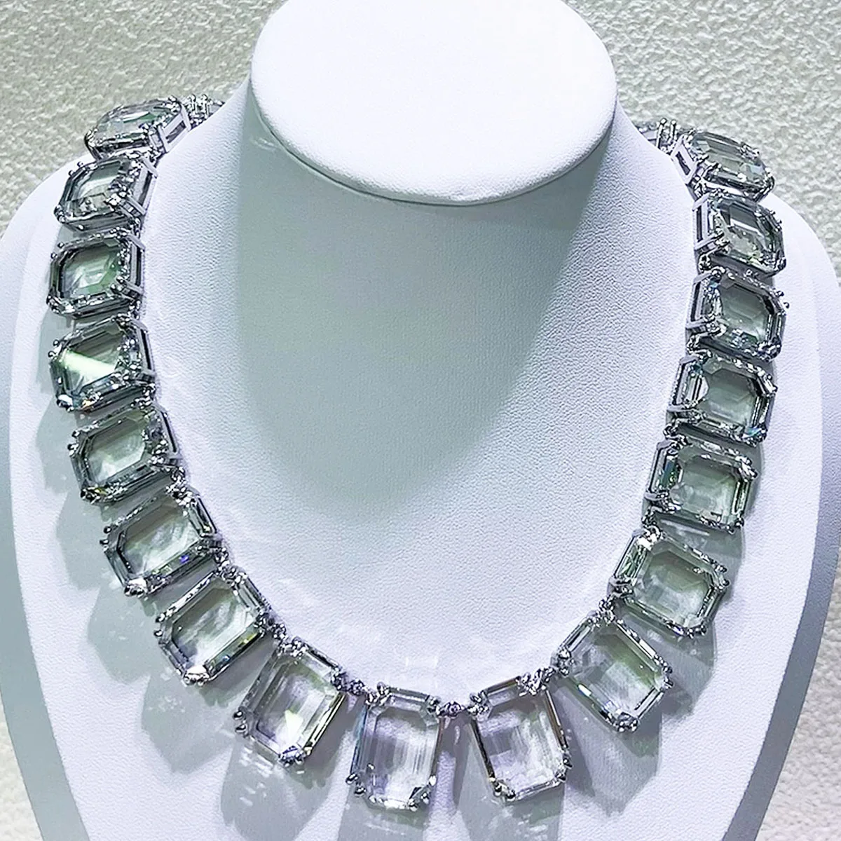 NONE Original 2025, Halskette, edles Schmuckset für Frauen, Wassertropfen, geometrischer Zirkon, Kristall, Halskette, Armband, Ohrringe, Schmuck 9