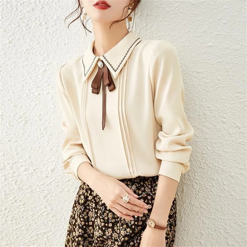 Women Spring Autumn Style Blouses Shirts Lady Casual Long Sleeve Peter Pan Collar Blusas Tops DF4655