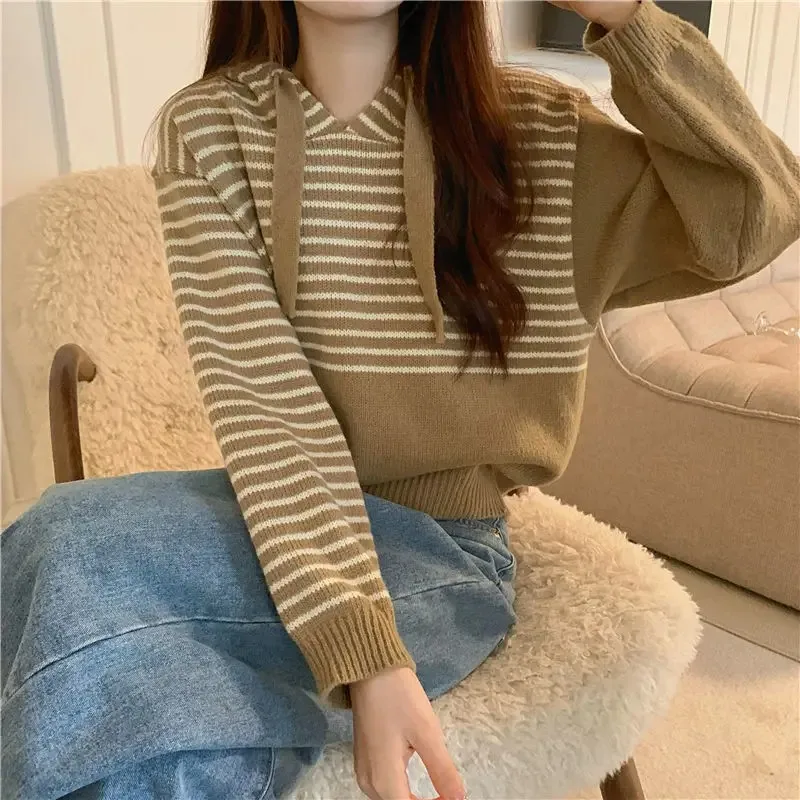 Pullover da donna 2024 nuovo autunno inverno giacca maglione coreano sciolto con cappuccio caldo maglione lavorato a maglia cappotto maglione Casual