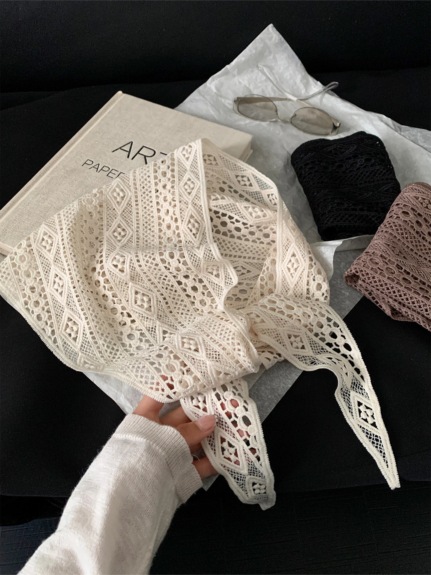 Lace Hollow  Scarf Butt Curtain Women's High Fashion Layered Wear with Jeans Versatile Half Skirt Waist Scarf