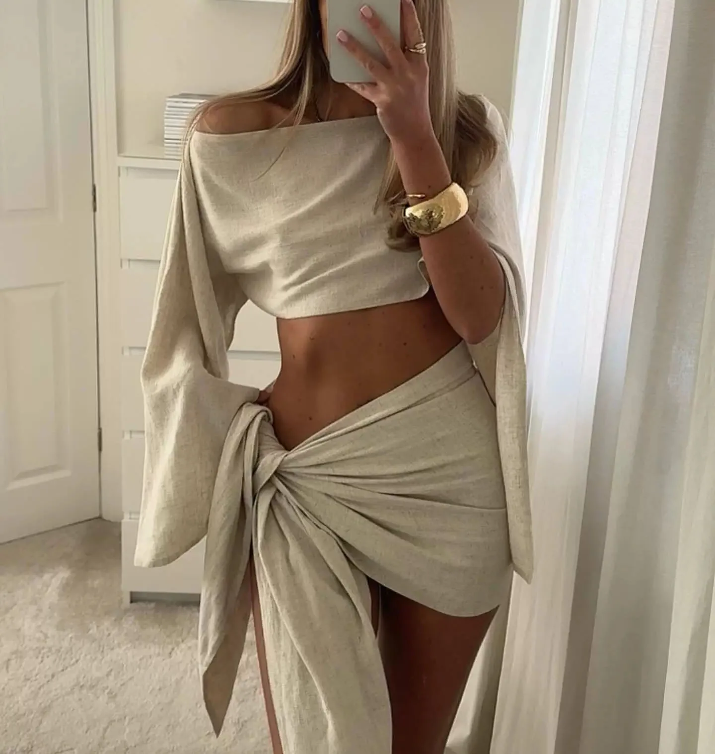 

Женский сексуальный комплект, модный однотонный комплект с длинным рукавом и диагональным воротником с открытыми плечами, короткий топ + мини-юбка, комплекты из 2 предметов для женщин, пляжный отдых